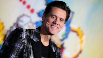 Jim Carrey on His Latest NFT Art, Working With The Weeknd and Remembering Bob Saget (Exclusive) - www.etonline.com