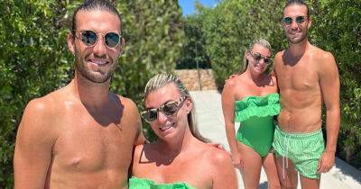 Billi Mucklow and Andy Carroll in matching green swimsuits - www.msn.com - Spain - Birmingham - county Carroll