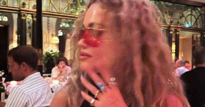 Rita Ora - Ava Max - Noah Cyrus - Taika Waititi - Rita Ora ‘secretly marries Taika Waititi, takes his name and flashes gold wedding ring in Paris’ - msn.com - Paris - London