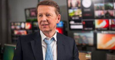Bill Turnbull - Royal Marsden - Bill Turnbull's career from BBC Breakfast to Strictly Come Dancing - ok.co.uk - Britain - USA - county Suffolk