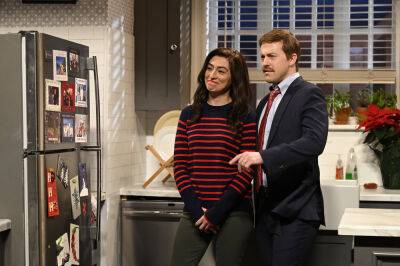 ‘Saturday Night Live’: Alex Moffat, Melissa Villaseñor & Aristotle Athari Not Returning For Season 48 - deadline.com