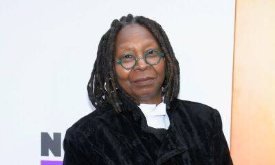 Barbara Walters - Whoopi Goldberg - Whoopi Goldberg opens up about ups and downs of time on The View - hellomagazine.com