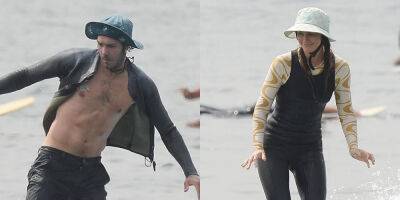 Adam Brody - Leighton Meester - Adam Brody Bares His Abs During Surf Day with Wife Leighton Meester (Photos) - justjared.com - Los Angeles