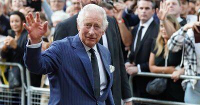 prince Andrew - prince Charles - William - Princess Eugenie - King Charles III greets crowds shouting 'God save the King' at the Mall - ok.co.uk