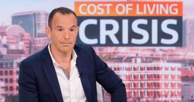 Martin Lewis - Elizabeth II - queen Charles - Liz Truss - Martin Lewis reveals prices of gas and electricity standing charges that will affect millions of homes - manchestereveningnews.co.uk - Britain - Manchester