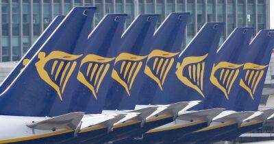 Ryanair hits back after passenger complains about 'window seat' - www.manchestereveningnews.co.uk - Britain
