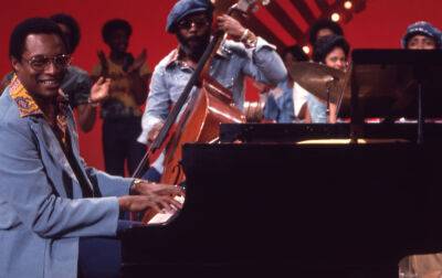 Ramsey Lewis Dies: Grammy-Winner And NEA Jazz Master Was 87 - deadline.com - Chicago