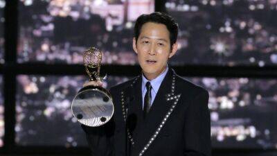 Darren Criss - Riz Ahmed - Archie Panjabi - Shohreh Aghdashloo - 'Squid Game' Star Lee Jung-jae Makes History With Drama Actor Emmy Win - etonline.com - Britain - South Korea