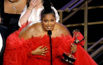 Emmy Awards - Watch Lizzo’s emotional acceptance speech at the 2022 Emmy Awards - nme.com