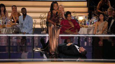 Quinta Brunson Reacts to Backlash Over Jimmy Kimmel Laying Down During Her Emmy Speech - www.etonline.com - Hollywood