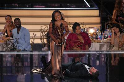 Jimmy Kimmel Praises ‘Lovely’ Quinta Brunson After Viral 2022 Emmys Bit Backlash - etcanada.com