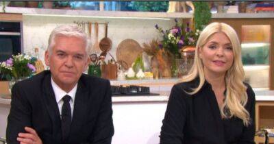 Holly Willoughby - Dan Baldwin - Bill Roache - Elizabeth Ii II (Ii) - Charles - Deidre Sander - ITV This Morning's Holly Willoughby shares rare detail about daughter Belle that's nod to the Queen - manchestereveningnews.co.uk