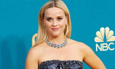 Reese Witherspoon - Ava Phillippe - Kenan Thompson - Emmy Awards - Naomi Watts - Reese Witherspoon exudes glamour with almost 210 carats of dazzling jewelry at the Emmys - us.hola.com - Los Angeles