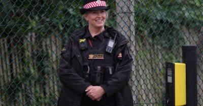 Penny Lancaster assists public in police uniform at RAF Northolt as Queen arrives - dailyrecord.co.uk