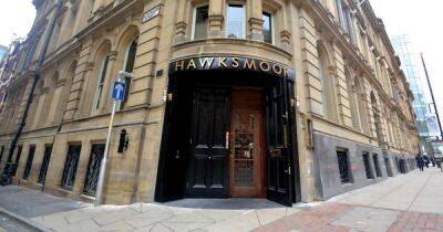 John Lewis - Hawksmoor defends restaurants staying open on the day of the Queen's funeral - manchestereveningnews.co.uk - London - Manchester