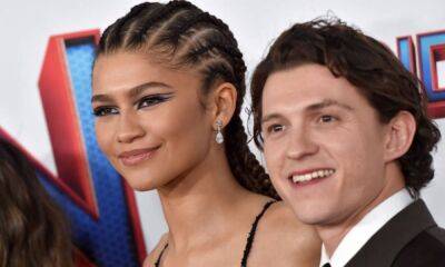Zendaya Reveals 'boyfriend' Tom Holland is the first person she texted after taking home huge award - hellomagazine.com