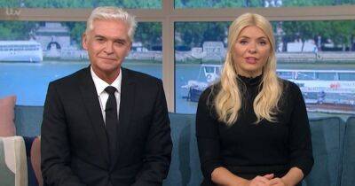 Holly Willoughby - Phillip Schofield - Katherine Jenkins - Charles Iii III (Iii) - Trevor Macdonald - Itv This - ITV This Morning viewers 'sobbing' after Holly Willoughby and Phillip Schofield make show announcement and pay moving tribute - manchestereveningnews.co.uk - county Hall - city Westminster, county Hall