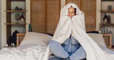 The Weighted Blanket Topping Best-Of Lists Is Available Now - usmagazine.com - New York