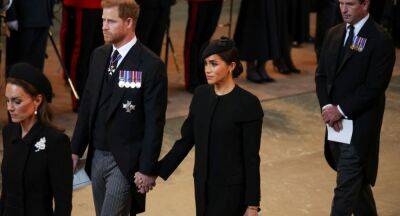prince Harry - Meghan Markle - Kate Middleton - queen Philip - queen Elizabeth - Prince Harry - Judi James - Charles - queen consort Camilla - Prince Harry and Meghan Markle slammed for breaking protocol during Queen Elizabeth's lying-in-state. - newidea.com.au - county Hall - city Westminster, county Hall