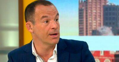 Martin Lewis' MSE says Brits can get an almost instant £175 payment by spending £2 - www.manchestereveningnews.co.uk - city Santander