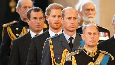 queen Elizabeth - Williams - Prince Harry and Prince William will join all the Queen's grandchildren for vigil Saturday night - foxnews.com - Britain - London - county Hall - county Jones - city Westminster, county Hall