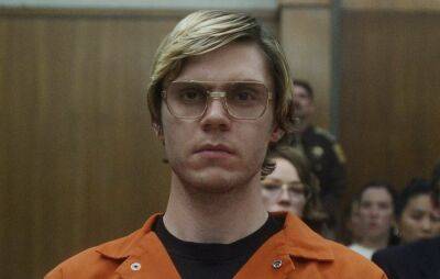 Evan Peters is serial killer Jeffrey Dahmer in trailer for Netflix series - www.nme.com - USA - city Columbia - county Story - Wisconsin - Netflix