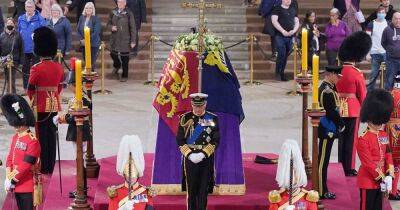 Elizabeth II - David Beckham - Charles Iii III (Iii) - Man Arrested After Rushing Queen Elizabeth II’s Coffin as it Lies in State at Westminster Hall: Reports - usmagazine.com - Scotland - London - county Hall - city Westminster, county Hall