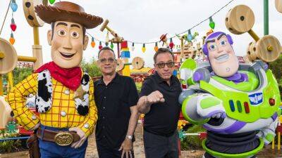 'Toy Story' Co-Stars Tom Hanks and Tim Allen Reunite for Breakfast in L.A. - www.etonline.com - Los Angeles