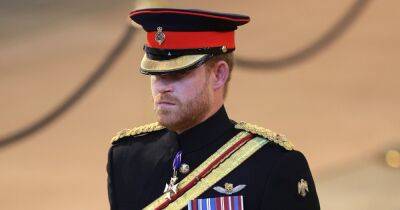 Meghan Markle - Elizabeth II - prince Andrew - queen Philip - Zara Tindall - princess Beatrice - William - Peter Phillips - Charles Iii III (Iii) - Williams - Prince Harry Wears Military Uniform for 1st Time Since Stepping Down as Senior Royal at Queen Elizabeth II’s Vigil - usmagazine.com - Britain - county Hall - city Westminster, county Hall