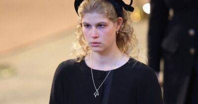 prince Harry - Elizabeth II - Zara Tindall - princess Beatrice - Sophie Wessex - Royal Family - Peter Philips - Lady Louise Windsor, 18, wears horse necklace in sweet tribute to Queen at vigil - ok.co.uk - county Prince Edward - city Windsor