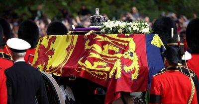 Elizabeth Ii II (Ii) - Is it appropriate to watch the Queen's funeral with children? - manchestereveningnews.co.uk