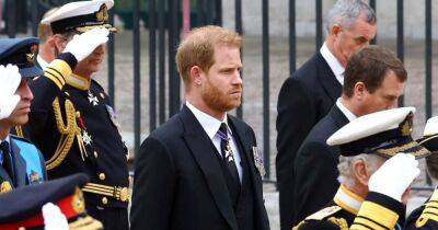 Meghan Markle - Zara Tindall - princess Beatrice - Elizabeth Ii Queenelizabeth (Ii) - Peter Phillips - Williams - Prince Harry Did Not Salute Grandmother Queen Elizabeth II’s Casket Throughout Funeral: Details - usmagazine.com - Britain - California - county Hall - city Westminster, county Hall - county Charles