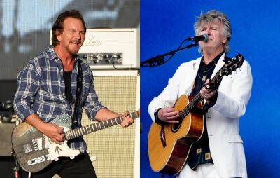 Pearl Jam’s Eddie Vedder joins Neil Finn for Crowded House cover - www.nme.com - Britain - New Zealand - New York - USA - Kentucky - Chad