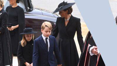 prince Philip - Charlotte Princesscharlotte - The Princess of Wales Sweetly Comforted Prince George During Queen Elizabeth's Funeral - glamour.com - Charlotte - city Charlotte - city Elizabeth