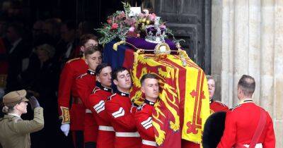 Nicola Sturgeon - Peter Murrell - the late queen Elizabeth - Scotland falls silent as millions stop to watch 'momentous' Queen's funeral - dailyrecord.co.uk - Britain - Scotland - London - county Winston - county Churchill