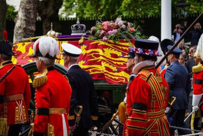 Sky News - Elizabeth Ii Queenelizabeth (Ii) - Charles Iii III (Iii) - Williams - Royals Fans In Tears As The Queen’s Beloved Corgis And Horse Make Appearance In Windsor During Funeral - etcanada.com - county Hall - county Windsor - city Sandy - city Westminster, county Hall