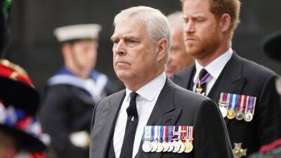 prince Harry - prince Andrew - Jeffrey Epstein - queen Elizabeth - prince Philip - Prince Harry - Elizabeth Ii Queenelizabeth (Ii) - Charles - Royal Family - Charles Iii III (Iii) - Roberts Giuffre - Here’s Why Prince Andrew Wasn’t Wearing His Military Uniform to the Queen’s Funeral - stylecaster.com - county Hall - Virginia - city Westminster, county Hall