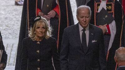 Here Are All the Famous People Who Attended the Queen’s Funeral—Including Joe Biden Sandra Oh - stylecaster.com - Scotland - London - county Hall - Canada - county Buckingham - county King And Queen