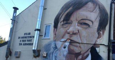 'Race against time' to save items belonging to The Fall's frontman Mark E Smith - www.manchestereveningnews.co.uk