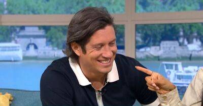 ITV This Morning fans say the same thing about 'speechless' Vernon Kay over guest's gift that leaves some unimpressed - www.manchestereveningnews.co.uk - USA