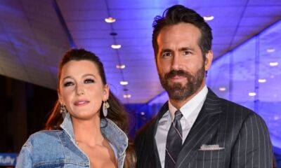 Ryan Reynolds - Blake Lively - Ryan Reynolds opens up about painfully strained relationship with late father - hellomagazine.com - Canada