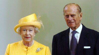 Queen Elizabeth 'Ultimately Died of a Broken Heart' After Prince Philip's Death, Royal Expert Says (Exclusive) - www.etonline.com - London - county Hall - city Westminster, county Hall - county King George