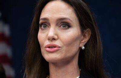 Angelina Jolie - Angelina Jolie Arrives In Pakistan To Meet With Victims In Flood-Ravaged Areas - etcanada.com - USA - Ukraine - Russia - Pakistan - Afghanistan
