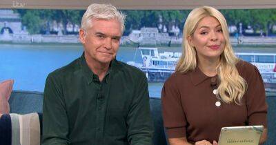 Holly Willoughby - Phillip Schofield - This Morning fans concerned as they say Holly 'looks like she's been crying all night' - ok.co.uk - Britain