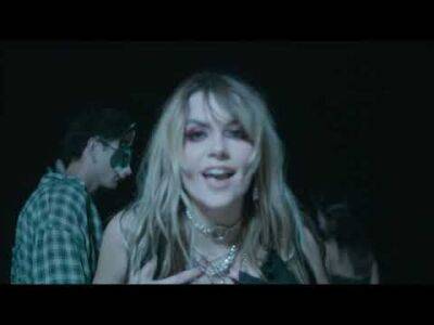 Kelly Clarkson - Listen To This: Get So High! - perezhilton.com - county Collin
