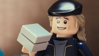 Brad Pitt - Brad Pitt Gets the Lego Treatment as He Cameos in Cold Open of Fox’s ‘Lego Masters’ (Exclusive Video) - thewrap.com - county Pitt