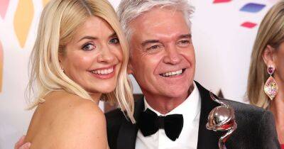 Holly Willoughby - Phillip Schofield - Holly Willoughby’s close bond with Phillip Schofield and how she will ‘always take his side’ - ok.co.uk