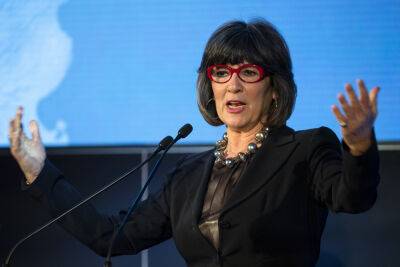 CNN’s Christiane Amanpour Says Interview With Iran’s President Canceled After She Refused To Wear Headscarf - deadline.com - New York - New York - Iran