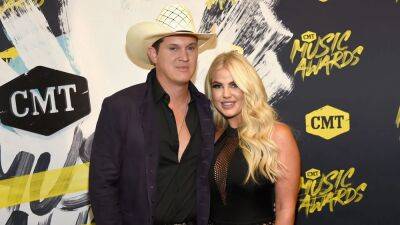 Jon Pardi, wife Summer expecting their first baby together - www.foxnews.com