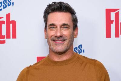 Jon Hamm - Bill Block - Roy Wood-Junior - Kyle Maclachlan - Greg Mottola - Marcia Gay - Lorenza Izzo - Jon Hamm Gave Up 60% of His ‘Fletch’ Salary to Pay for Filming After Financiers Passed and Said Nobody Would Care About It - variety.com - Rome - Boston